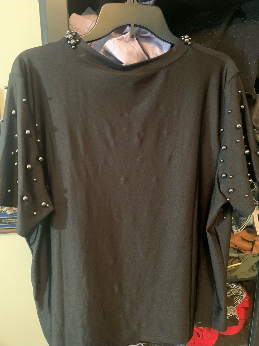 🖤UNIQUE LOVE PLUS SIZE 2X Black Pearl-Like Embellished Short Sleeve Top - Picture 3 of 5